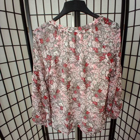 FLORAL Women's Chiffon Shirt Loose V Neck Long Sleeved Size Large - Picture 5 of 6